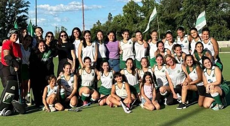OBJETIVO. Los Pinos está en la pelea directa por ascender a la División E. 