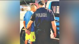 El sujeto es oriundo de Villa Verde y tiene antecedentes por robo en distintas localidades. El sujeto es oriundo de Villa Verde y tiene antecedentes por robo en distintas localidades.