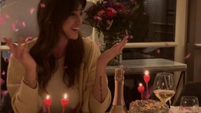 Auguri. Chechu Rodríguez, modelo pilarense radicada desde hace años en Italia, celebró junto a su familia su cumpleaños número 31..