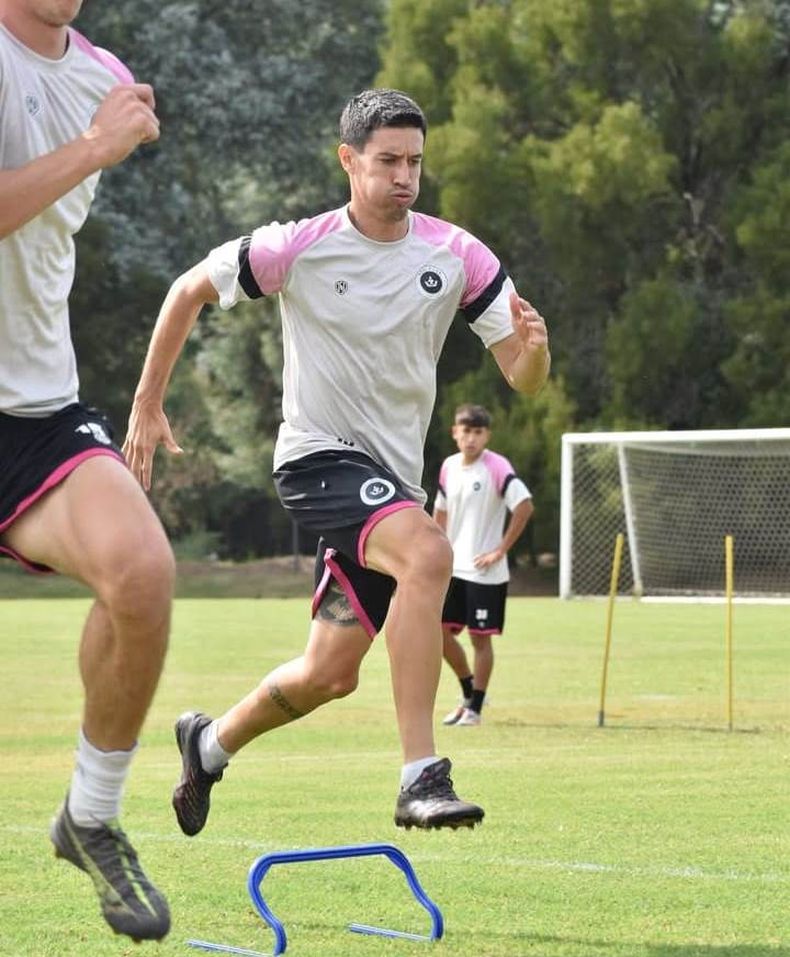 Mathías Crocco en el entrenamiento en la Comunidad Deportiva.