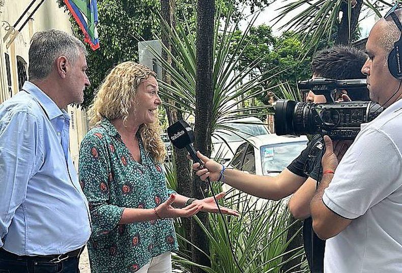 DUPLA. Agostino y Leguizamón hicieron el anuncio ante la prensa.