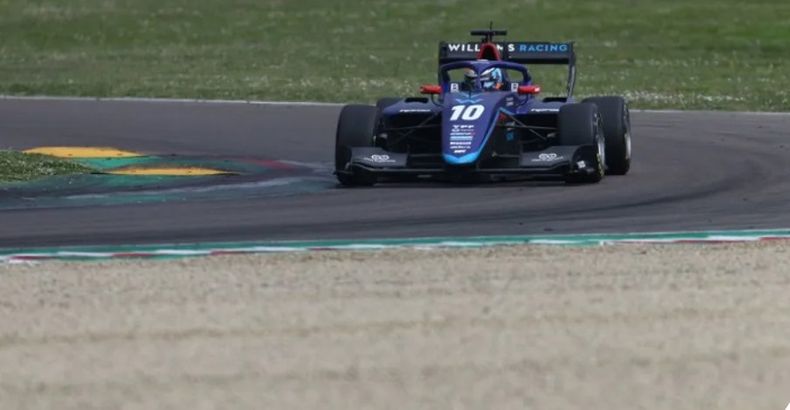 Franco Colapinto mostró su velocidad en el mítico trazado de Imola-Italia.