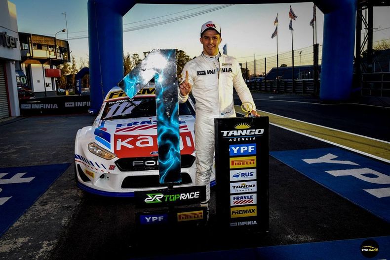 Matías Rossi nuevamente con el 1 del Top Race.