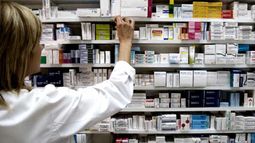 RECLAMO. Farmacéuticos aseguran que ellos no son formadores de precios. RECLAMO. Farmacéuticos aseguran que ellos no son formadores de precios.