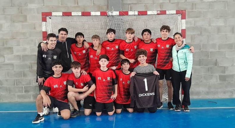 Categoría Sub 16 del Dickens.
