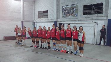 Club Presidente Derqui arrancó mejor y no pudo cerrarlo en Lamadrid.