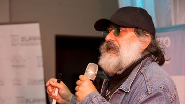 Pedro Saborido llega este viernes al teatro municipal.