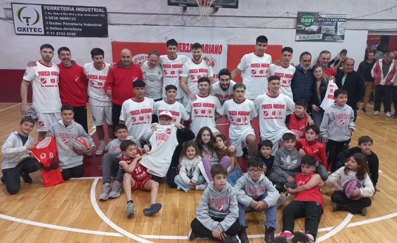 Sportivo Pilar y su apoyo para Mariano Rabazano.