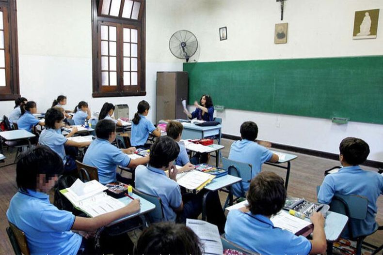 SUBSIDIO. Los colegios aseguran que reciben muchos pedidos de asistencia. &nbsp;