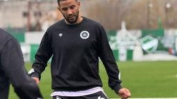 David Achucarro fue uno de los tres expulsados ante Ituzaingó. David Achucarro fue uno de los tres expulsados ante Ituzaingó.