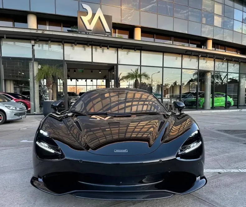 El McLaren 750S coupé que se vende en Pilar.&nbsp;