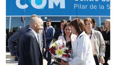 FLORES. Ducoté recibió a la ministra Bullrich. .
