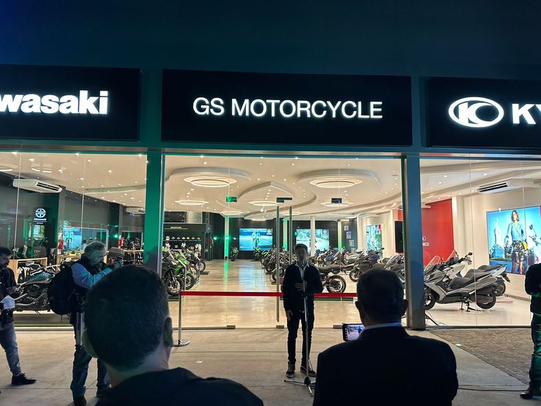 motos