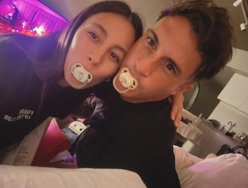 CHUPETES. Augusto Lotti y su novia Juli anunciaron la noticia en redes.
