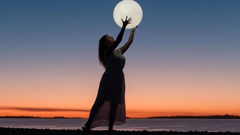 Abrazá el poder de la Luna nueva. (Perfil)..png