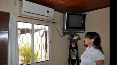 NO FUNCIONA. Los vecinos lamentaron la pérdida de sus electrodomésticos..