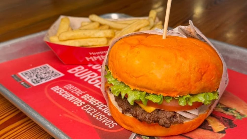 Burger54 disfraza su cheeseburger para celebrar Halloween