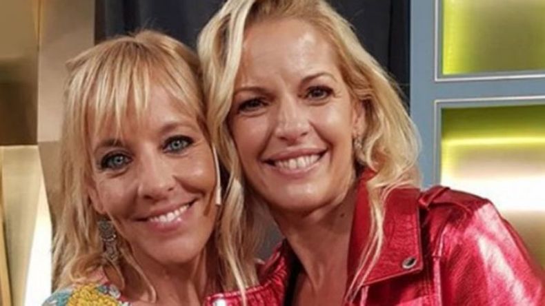 JURADO. Jimena Monteverde en un momento de relax con Carina Zampini, en un día picante para el Gran Premio de la Cocina (programa de El Trece), en el que se vivió una jornada de eliminación..