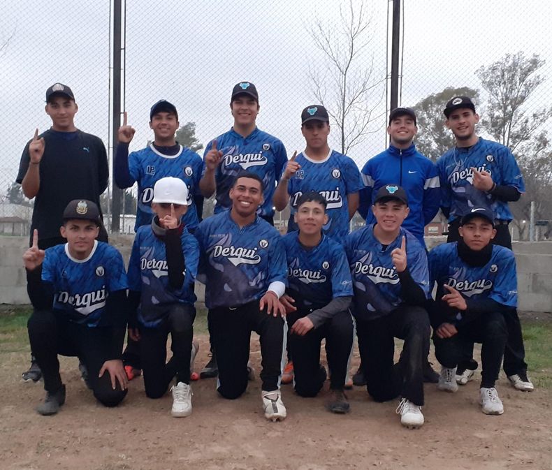 CAMPEONA. La Sub 18 masculina de Derqui Sóftbol se quedó con la Copa Ciudad de Derqui.