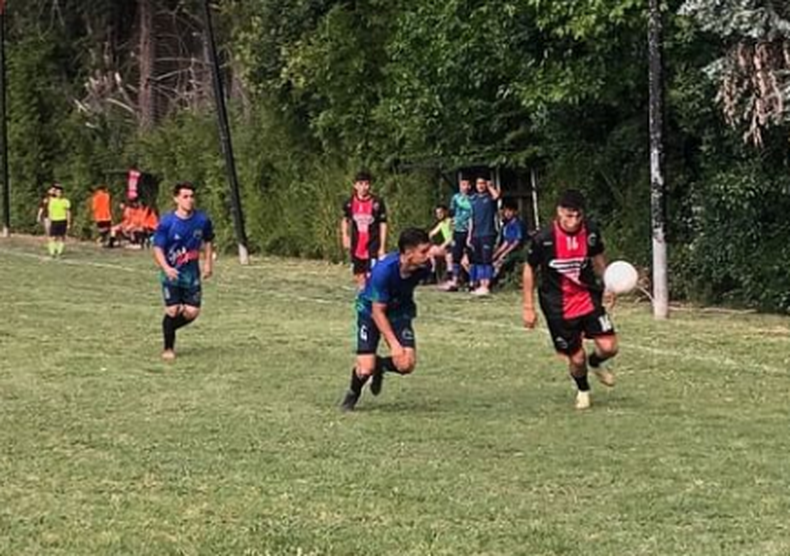 A JUGAR. Villa Rosa viene de empatar 1-1 ante Caza y Pesca.