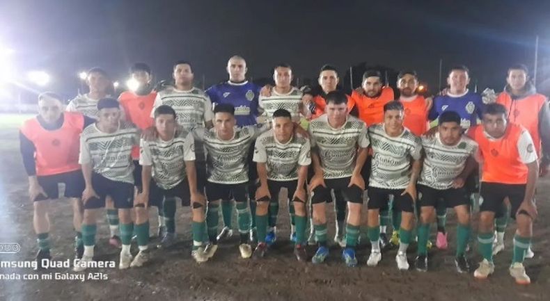 LÍDER. Unión Ferroviaria fue pura contundencia para seguir como puntaje ideal.