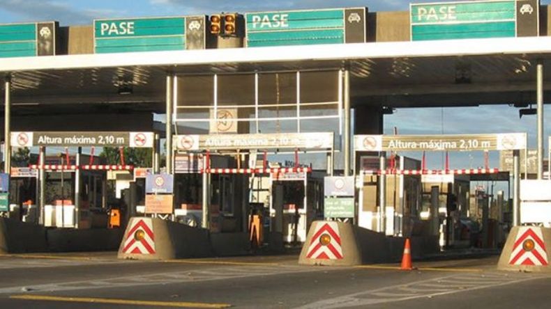 RECLAMO. Usuarios locales denunciaron los excesivos aumentos de los peajes..