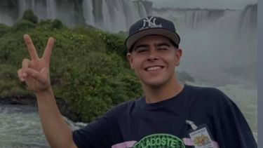 Lucas Díaz tiene 20 años y fue embestido por una camioneta cuando regresaba a su casa tras festejar los carnavales. Lucas Díaz tiene 20 años y fue embestido por una camioneta cuando regresaba a su casa tras festejar los carnavales.