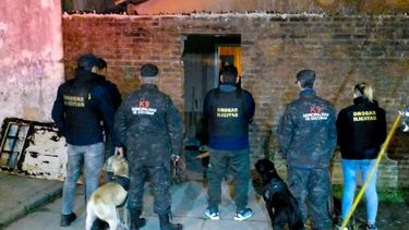 Tres hombres fueron detenidos en Escobar por narcomenudeo.