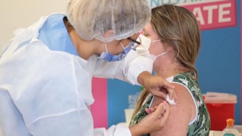 Desde el municipio confían en que la llegada de nuevos cargamentos de vacunas permitirán elevar el ritmo de aplicaciones diarias de la última semana. .