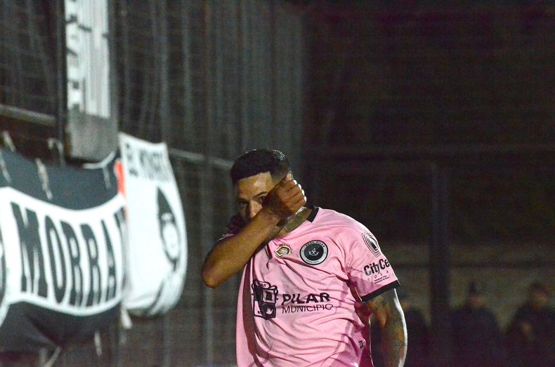 BESO. Darío Leguiza convirtió por segundo partido consecutivo. Fue el 4-1 de Real Pilar ante San Martín de Burzaco.&nbsp;