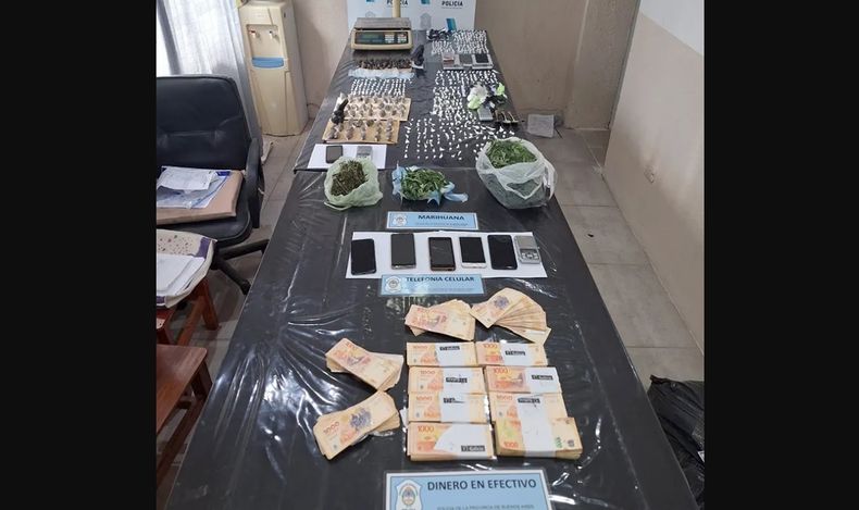 Lo secuestrado durante los allanamientos en Escobar.