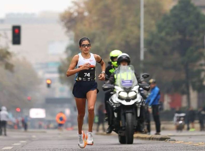 EN MAYO. Daiana ganaba los 21K de Chile.
