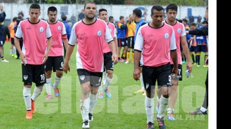 Después de un torneo para el olvido, el plantel de Fénix sigue penando..
