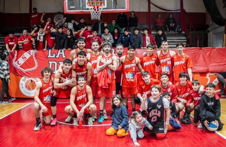 Sportivo Pilar juega en casa la definición del Triangular.