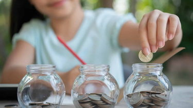 La medida que impacta a los adolescentes del país, fue formalizada con la publicación de una resolución del organismo regulador en el Boletín Oficial.