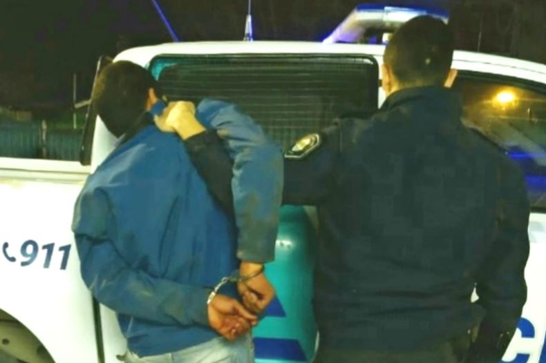 El agresor se resistió a ser aprehendido.