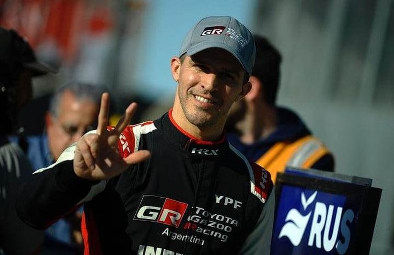 TRES. Matías Rossi marca el 3, tras la clasificación en San Nicolás.