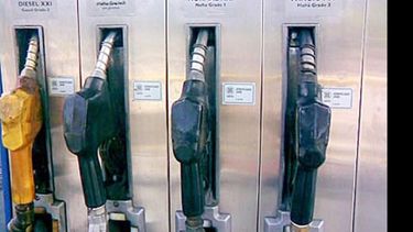 Las estaciones de servicio permanecerán cerradas desde las 22 de hoy hasta las 6 de mañana..