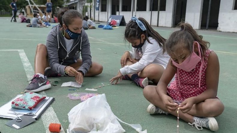 La medida está basada en los buenos índices de vacunación en población pediátrica y adolescente alcanzados en el último mes. .