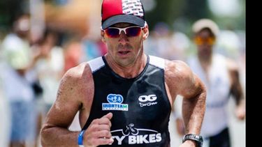 A CORRER. Luciano Smith completó el medio maratón en 2,12,9 horas..