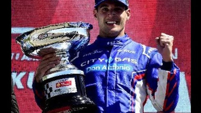 Diego Azar: “Es la carrera que con más exigencia terminé.