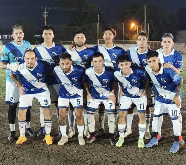 ONCE INICIAL. Unión se trajo un triunfazo desde la cancha de La Sonia.