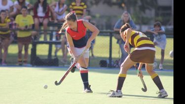 El hockey juega la 5ª