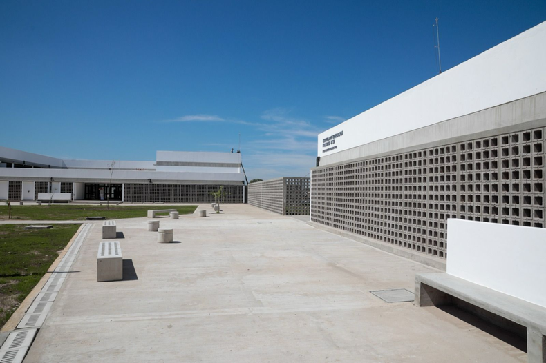 La obra del polo educativo, en Villa Luján
