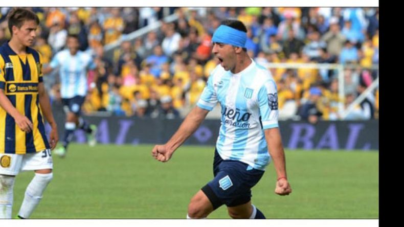Gastón Díaz festeja su gol ante Central, paso fundamental del camino hacia el título..