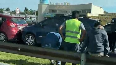chocaron cinco vehiculos y una mujer embarazada resulto herida
