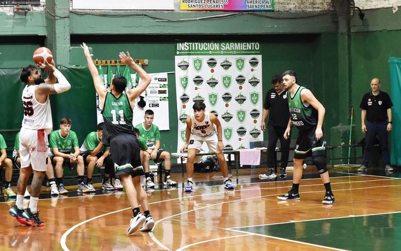 Presidente Derqui tuvo en Agustín Carnovale a uno de sus goleadores.