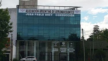 SEDE. Los cursos se dictan en Colectora, Km.44 de Panamericana..