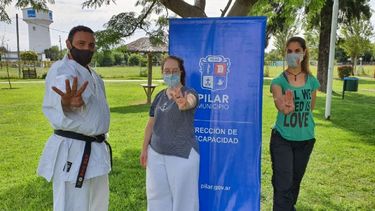 foto#ParaKarate Hoy, Deborah, Soledad y Flavia integrantes del taller de la Dirección de Discapacidad, empezaron los entrenamientos para participar x #Pilar del 4to. Torneo Open Femenino Nacional de Karate modalidad KATA convencional y Discapacidad Visual. Vamos Campeonas de la vida..