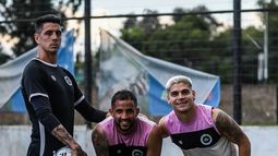 FÚTBOL-TENIS. Perafán, Achucarro y Smith, el equipo ganador en el Barraza.